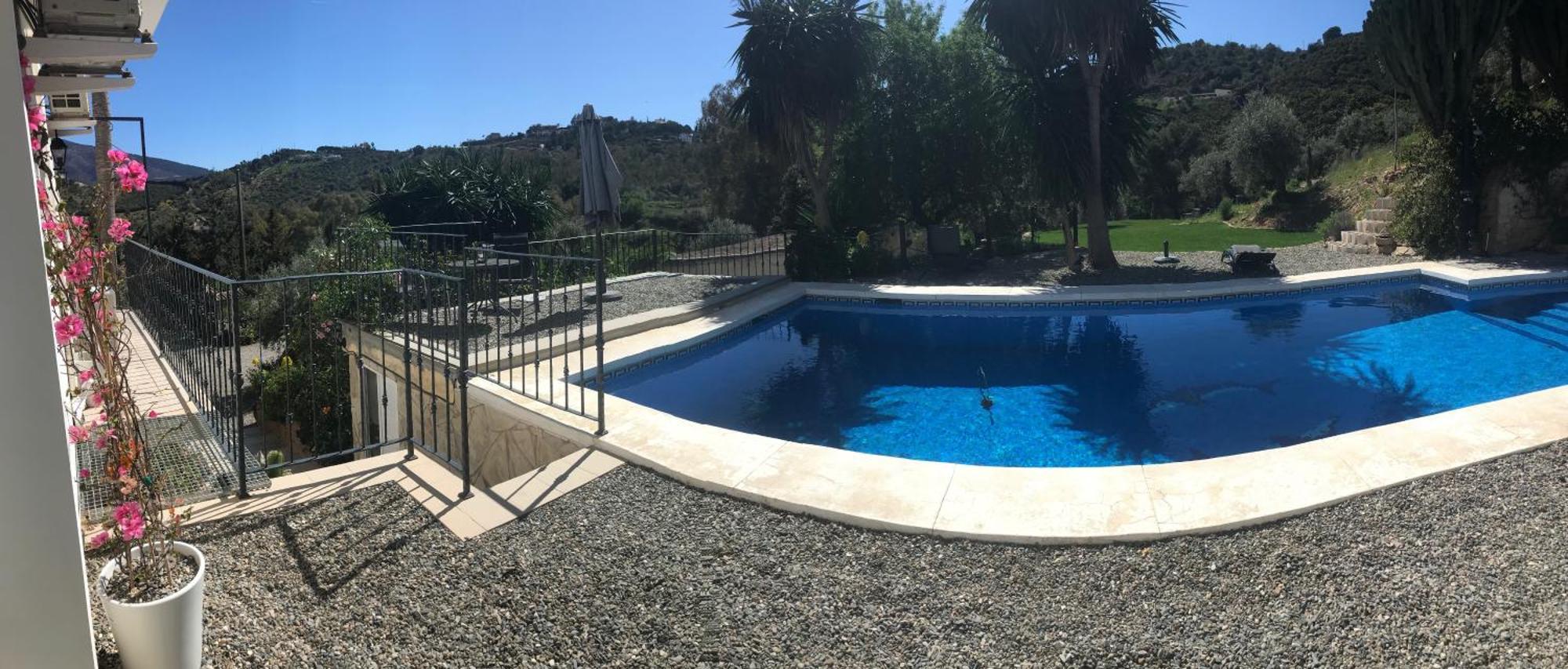 Penthouse Apartment, Cortijo Fruitful Hills マラガ エクステリア 写真