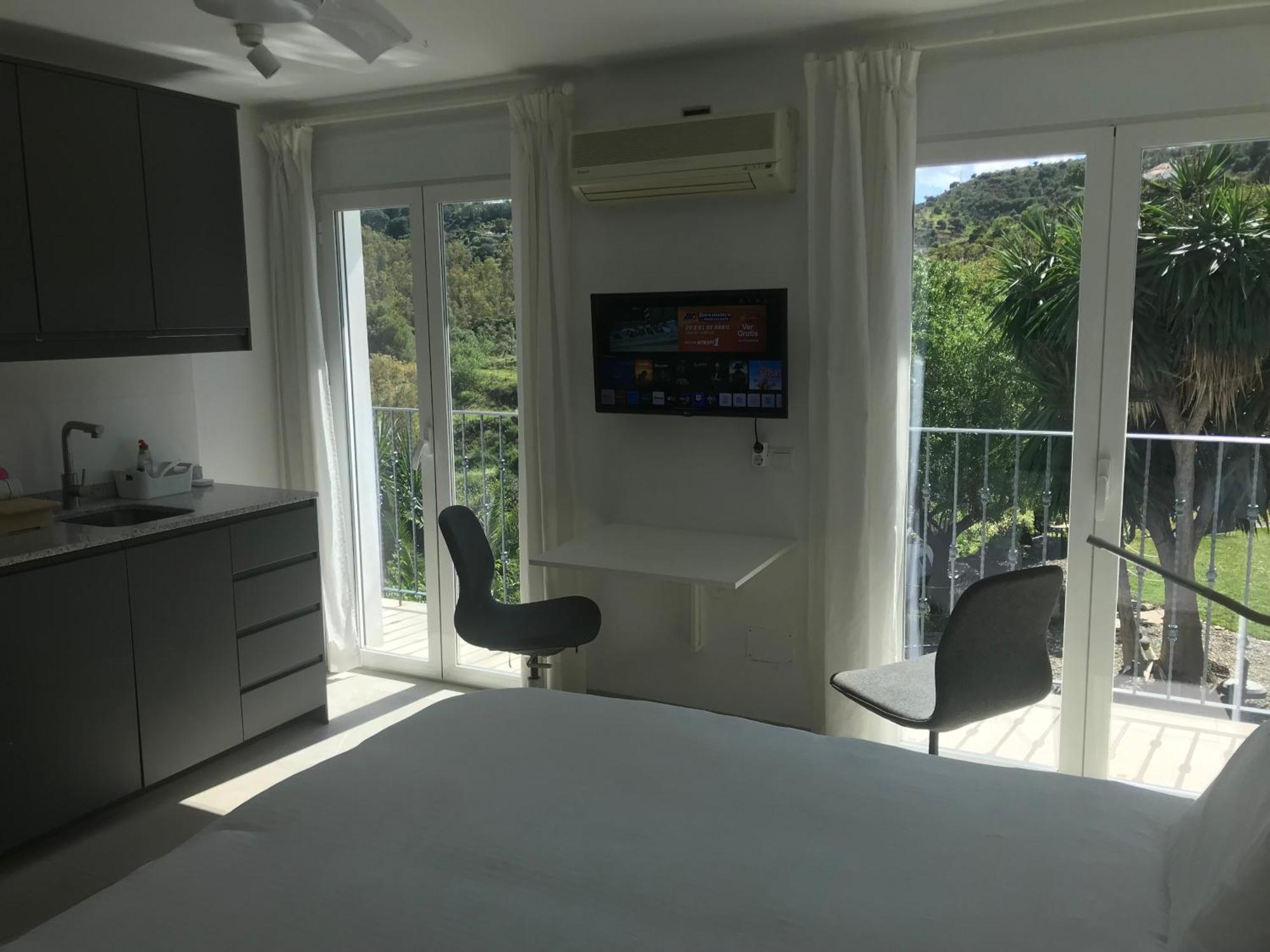 Penthouse Apartment, Cortijo Fruitful Hills マラガ エクステリア 写真